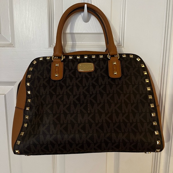 Michael Kors Handbags - Michael Kors Sandrine Studded Large Leather MK Signature Satchel / Crossbody